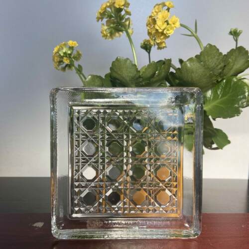 Daisy Button Glass Pavers